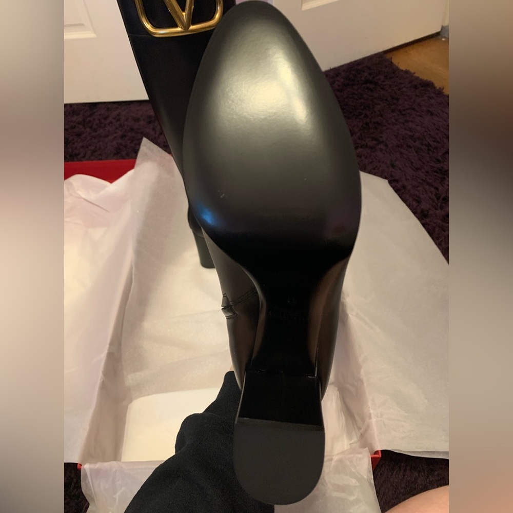 Valentino Garavani Black Boots with Gold Accent - Picture 6 of 7